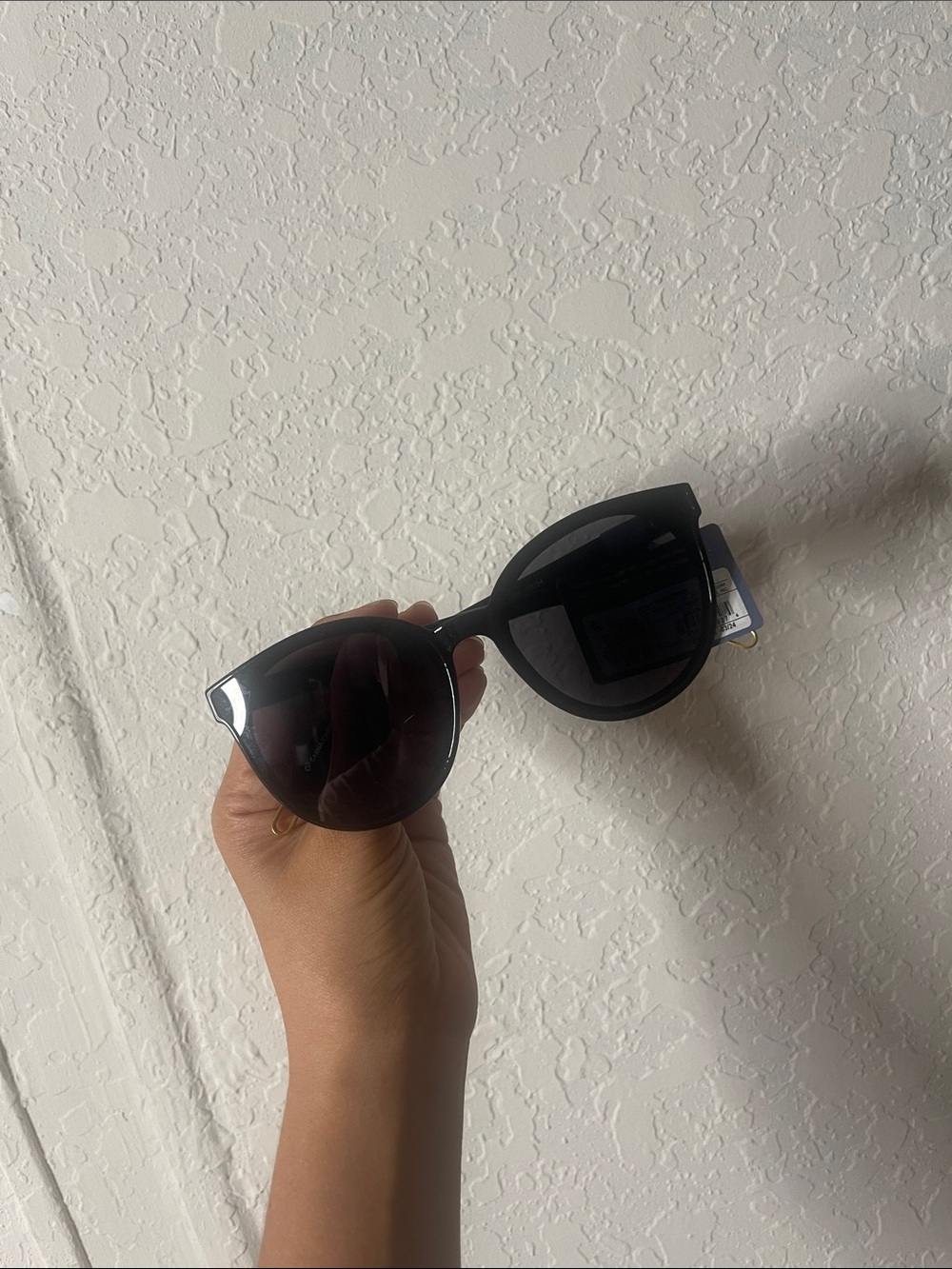 Universal Thread Black Round Cat-Eye Sunglasses